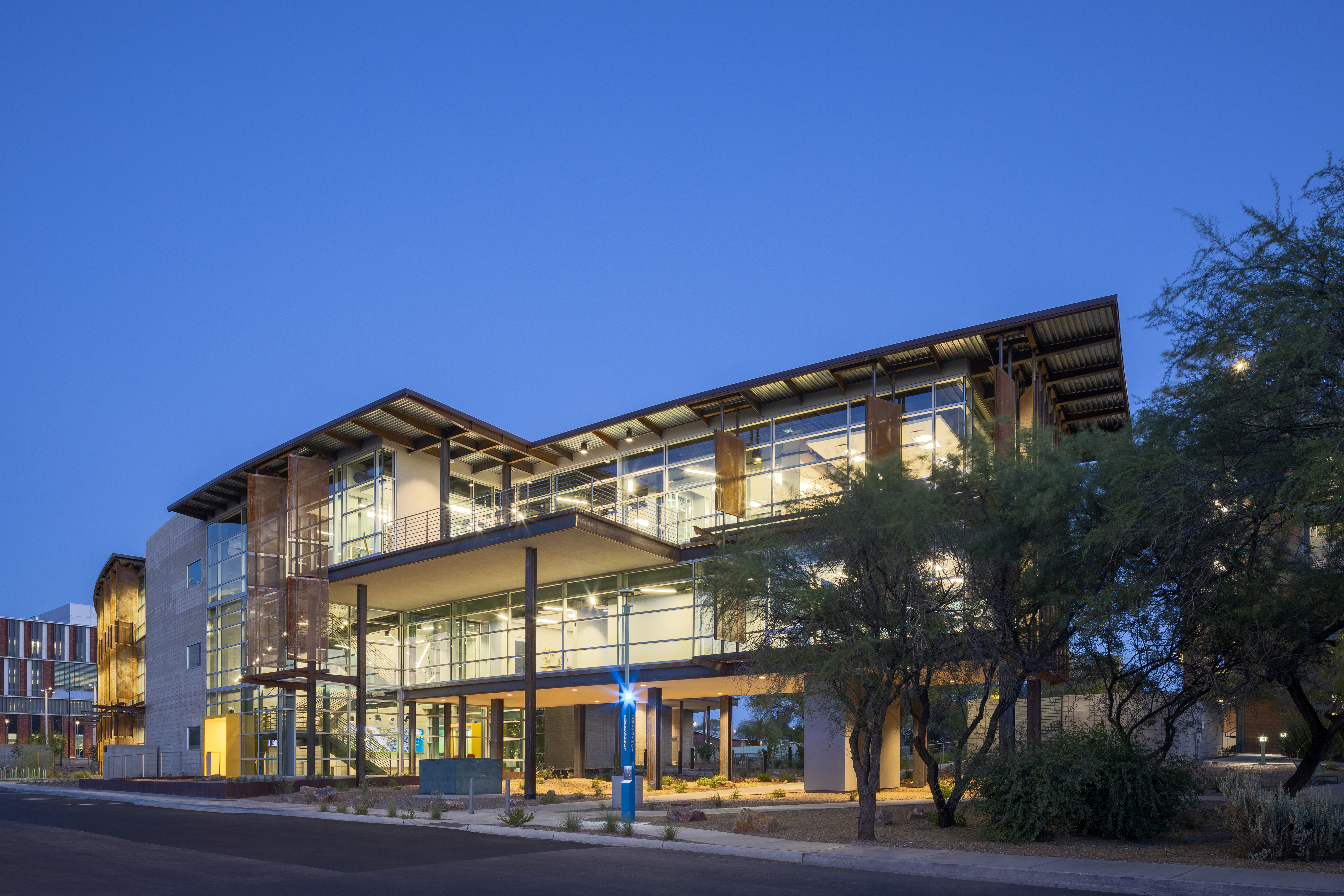 UofA Andrew Weil Center for Integrative Medicine